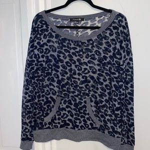 FOREVER 21 scoop neck pull over